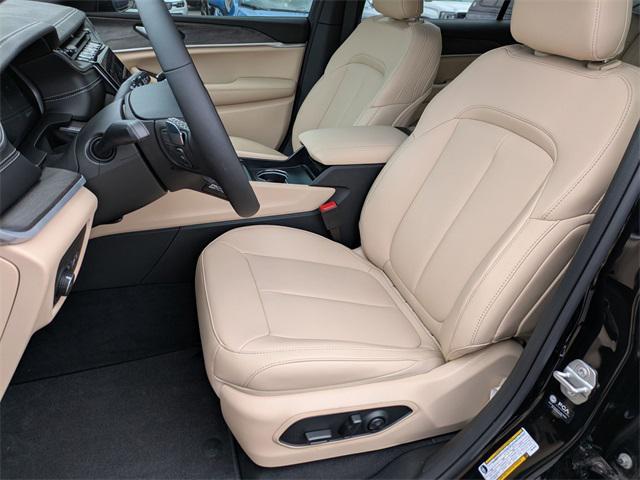new 2025 Jeep Grand Cherokee L car, priced at $46,328