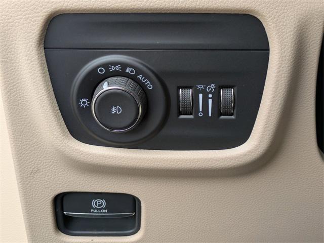 new 2025 Jeep Grand Cherokee L car, priced at $46,328