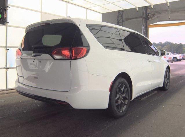 used 2020 Chrysler Pacifica car, priced at $18,995