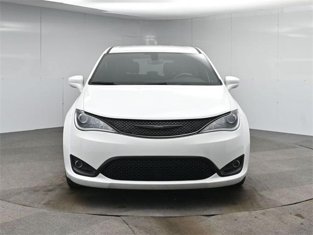 used 2020 Chrysler Pacifica car, priced at $17,747