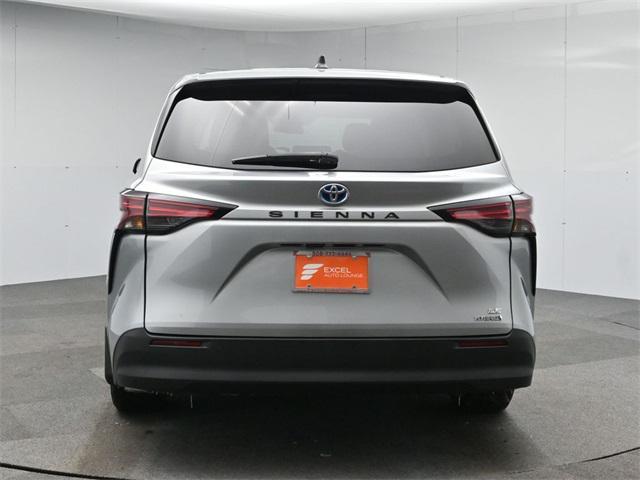 used 2022 Toyota Sienna car, priced at $29,995