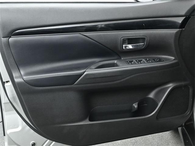 used 2020 Mitsubishi Outlander car, priced at $13,990