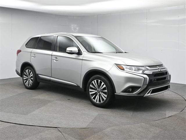 used 2020 Mitsubishi Outlander car, priced at $13,990