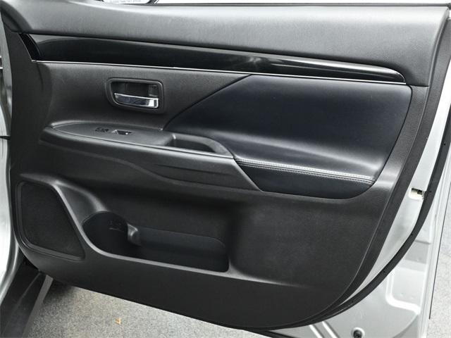used 2020 Mitsubishi Outlander car, priced at $13,990