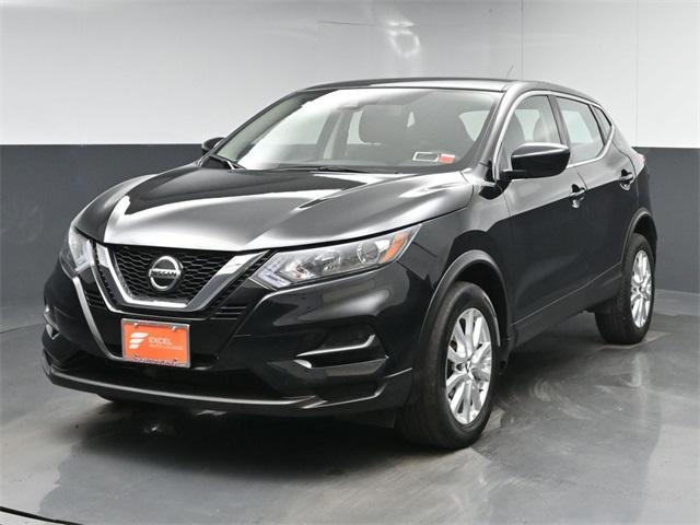used 2020 Nissan Rogue Sport car, priced at $14,899