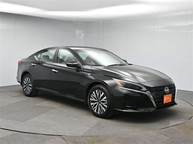 used 2023 Nissan Altima car, priced at $18,993