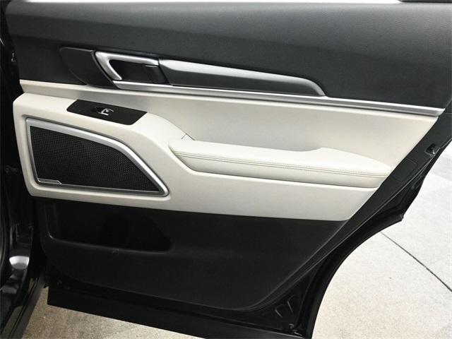 used 2022 Kia Telluride car, priced at $23,180