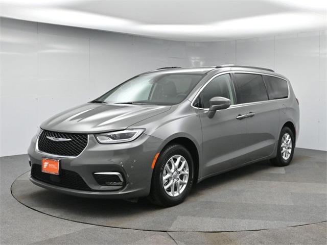 used 2022 Chrysler Pacifica car, priced at $15,830