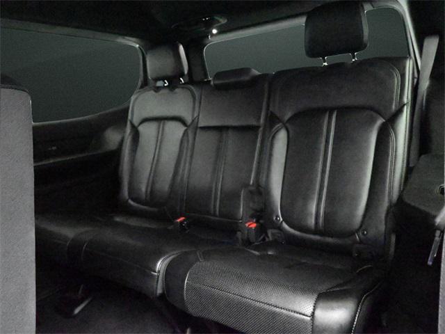 used 2024 Jeep Wagoneer car, priced at $37,236