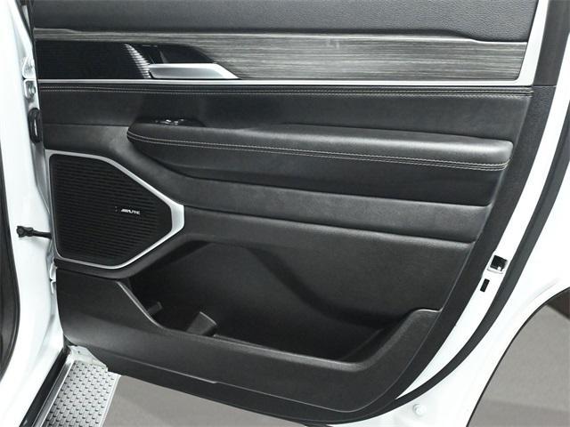 used 2024 Jeep Wagoneer car, priced at $37,236