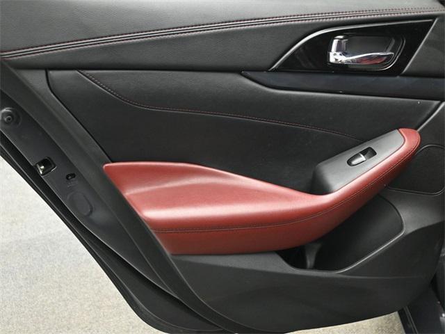 used 2021 Nissan Maxima car, priced at $21,399