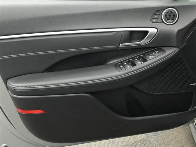 used 2022 Hyundai Sonata Hybrid car, priced at $19,984