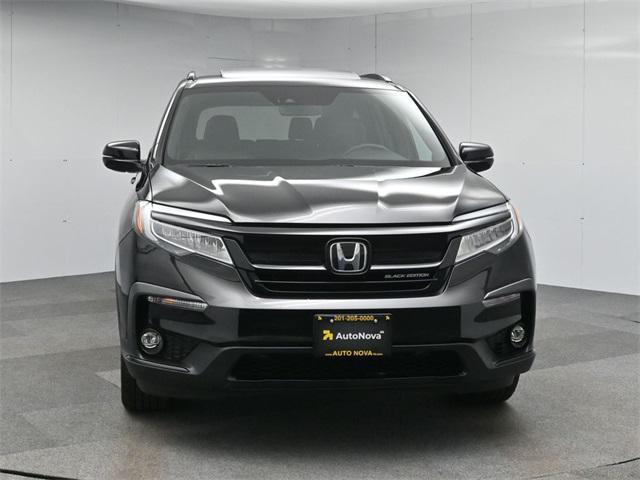 used 2022 Honda Pilot car, priced at $27,495