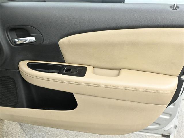 used 2012 Chrysler 200 car, priced at $3,159