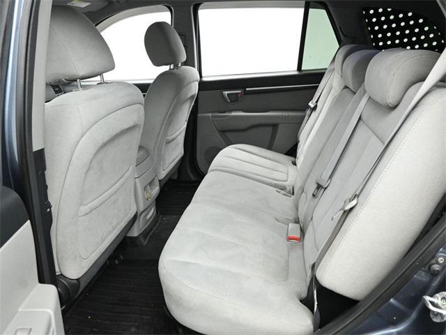 used 2009 Hyundai Santa Fe car, priced at $3,487