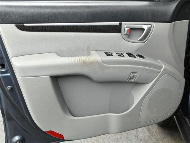 used 2009 Hyundai Santa Fe car, priced at $3,487