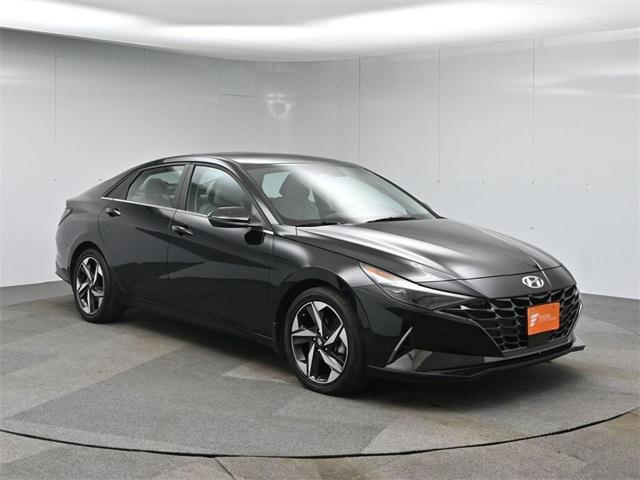 used 2022 Hyundai Elantra car, priced at $19,103
