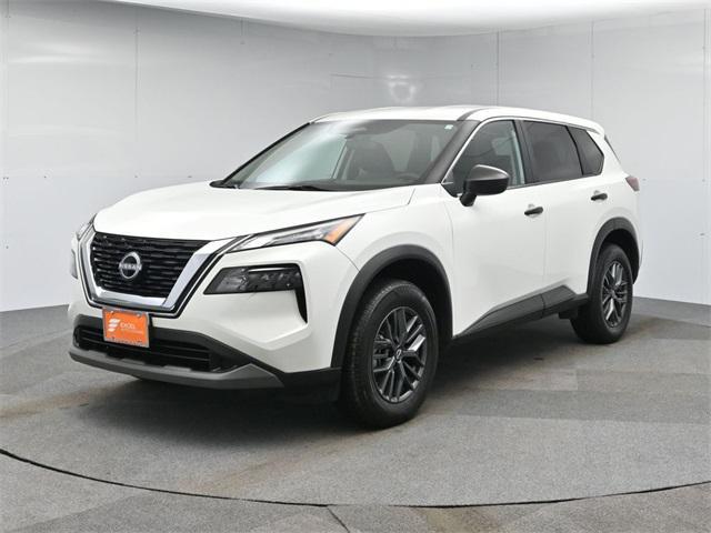 used 2022 Nissan Rogue car, priced at $17,818