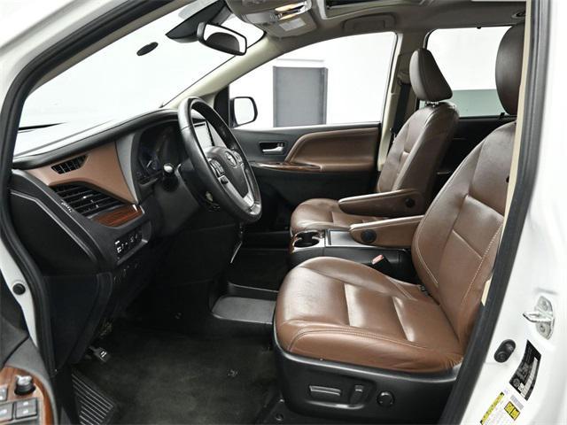 used 2019 Toyota Sienna car, priced at $27,924