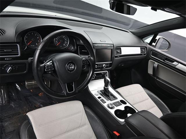 used 2017 Volkswagen Touareg car, priced at $18,990