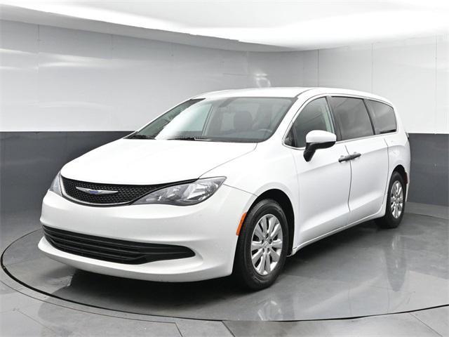 used 2018 Chrysler Pacifica car, priced at $10,195