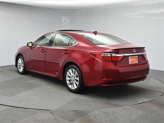 used 2015 Lexus ES 300h car, priced at $14,452