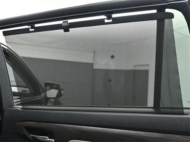used 2022 Toyota Highlander car, priced at $31,476