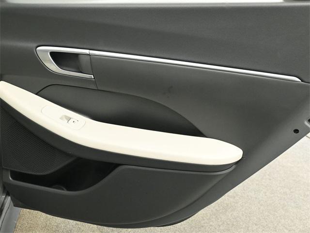 used 2023 Hyundai Sonata car, priced at $17,334