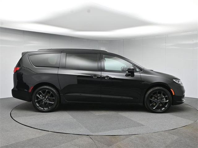 used 2021 Chrysler Pacifica car, priced at $22,857