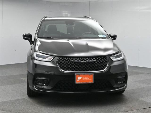 used 2021 Chrysler Pacifica car, priced at $22,857