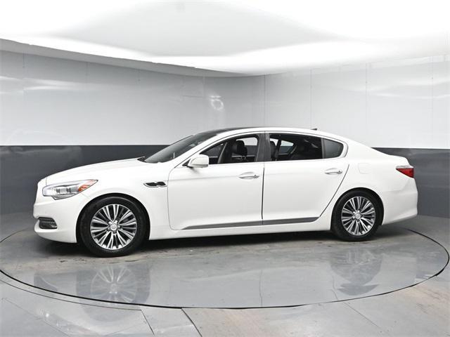 used 2016 Kia K900 car, priced at $13,395