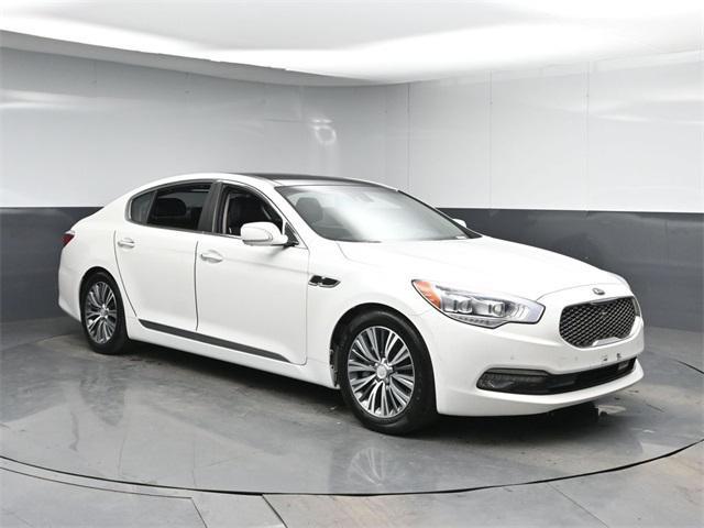 used 2016 Kia K900 car, priced at $13,395