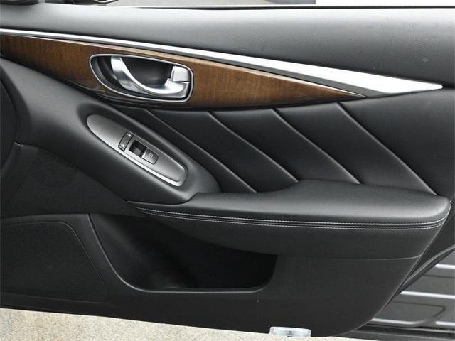 used 2015 INFINITI Q50 Hybrid car, priced at $18,990