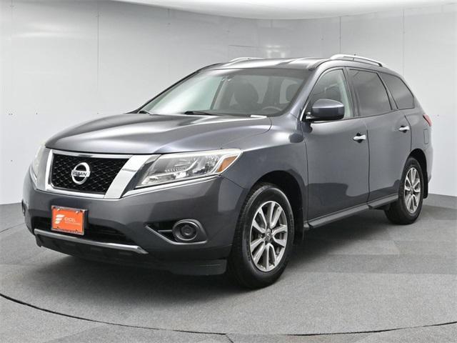 used 2014 Nissan Pathfinder car, priced at $8,899