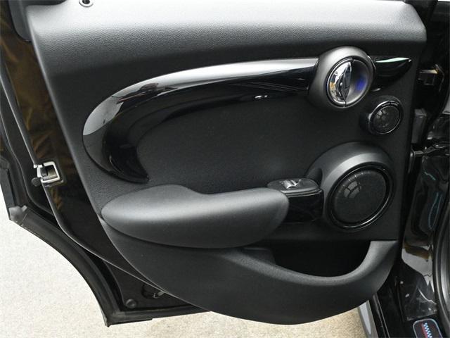 used 2018 MINI Hardtop car, priced at $15,375