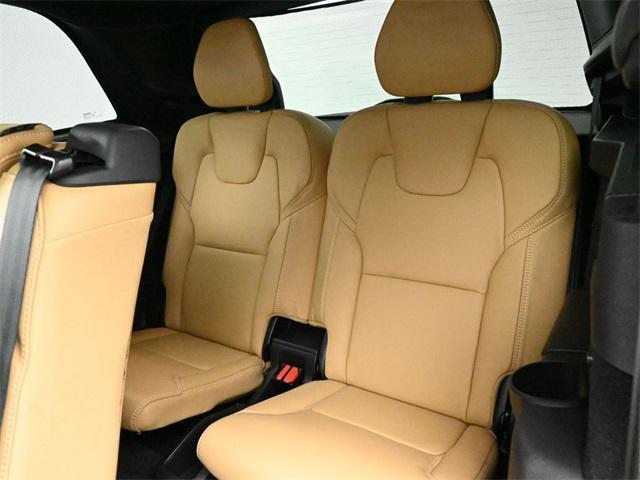 used 2021 Volvo XC90 car, priced at $25,522