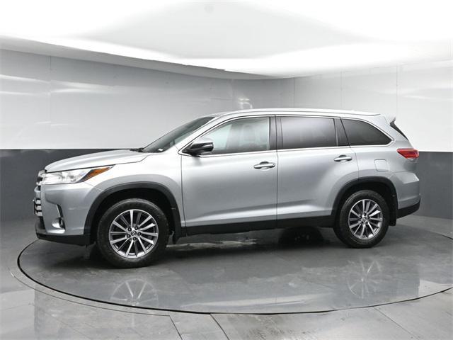 used 2019 Toyota Highlander car, priced at $19,990