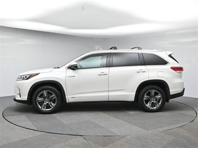 used 2018 Toyota Highlander Hybrid car, priced at $22,995