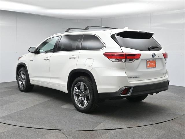 used 2018 Toyota Highlander Hybrid car, priced at $22,995