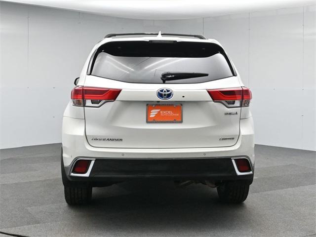 used 2018 Toyota Highlander Hybrid car, priced at $22,995