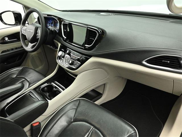 used 2023 Chrysler Pacifica Hybrid car, priced at $25,510