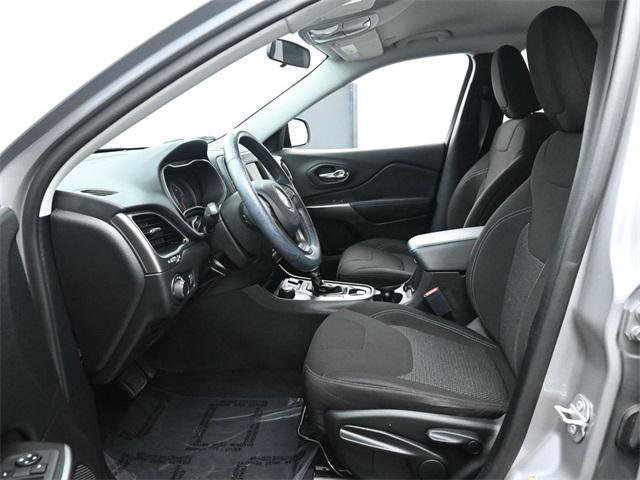 used 2020 Jeep Cherokee car, priced at $17,149