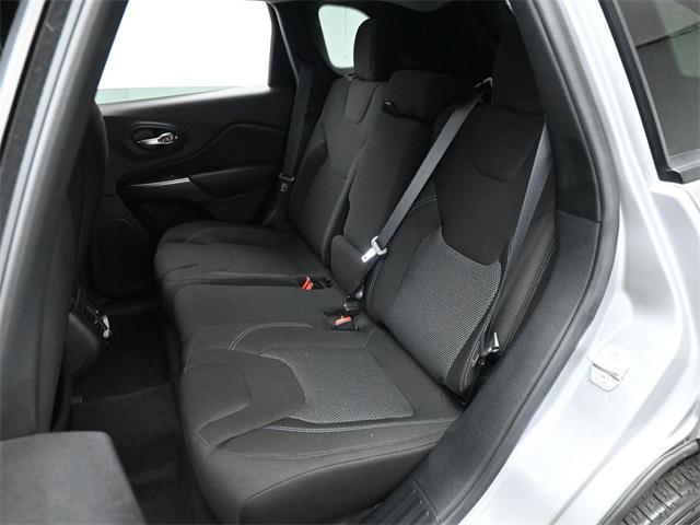 used 2020 Jeep Cherokee car, priced at $17,149