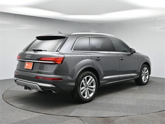 used 2025 Audi Q7 car, priced at $64,490