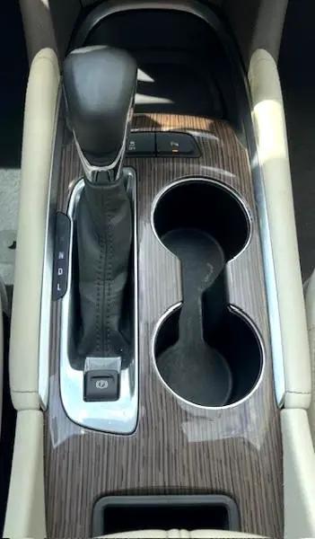 used 2024 Chevrolet Malibu car