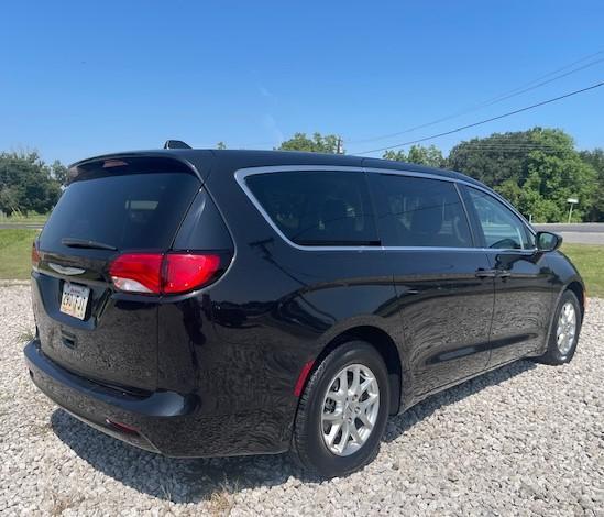 used 2022 Chrysler Voyager car