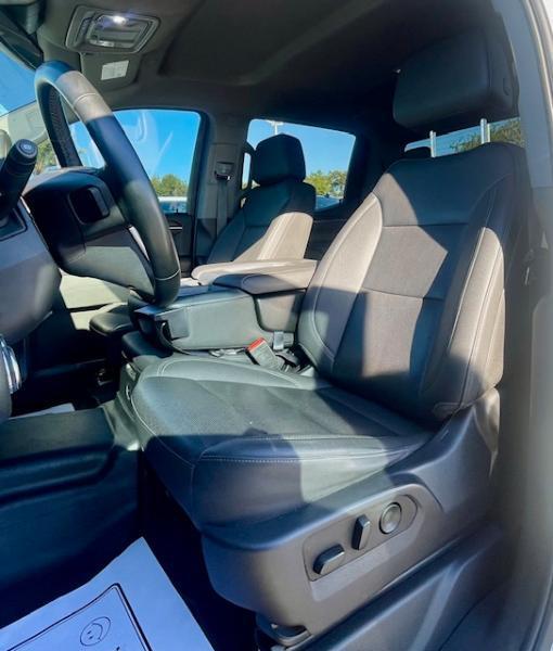 used 2023 GMC Sierra 1500 car, priced at $38,150