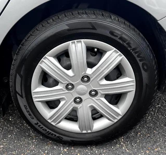used 2023 Kia Rio car