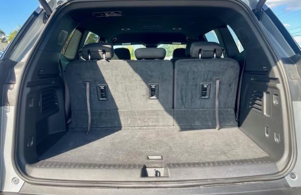 used 2025 GMC Acadia car, priced at $38,890