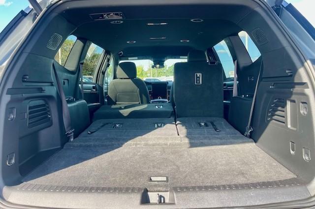 used 2025 GMC Acadia car, priced at $38,890